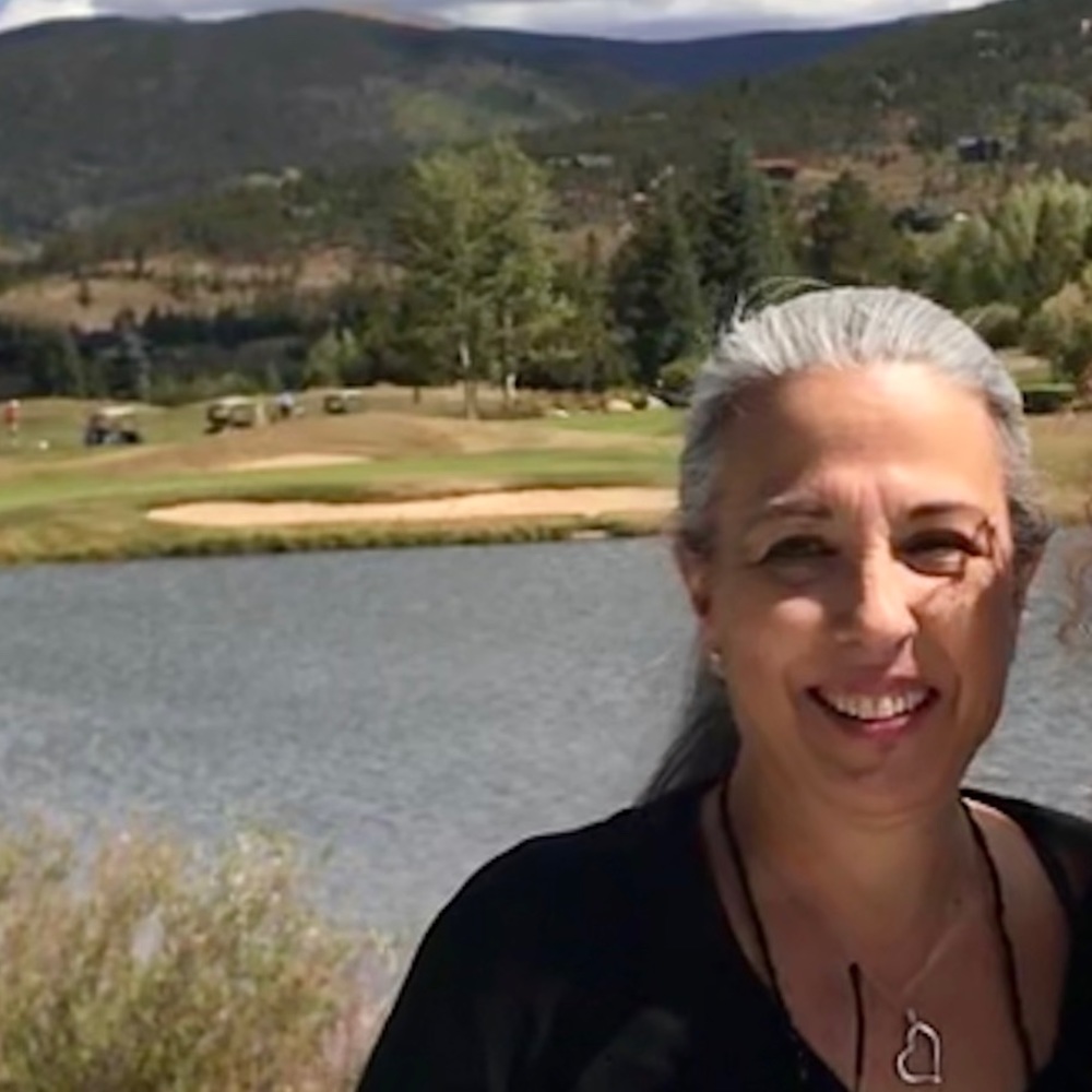 Meet your Posher, Amely